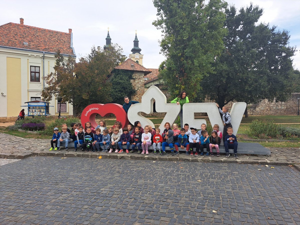 2023.10.fekvo7