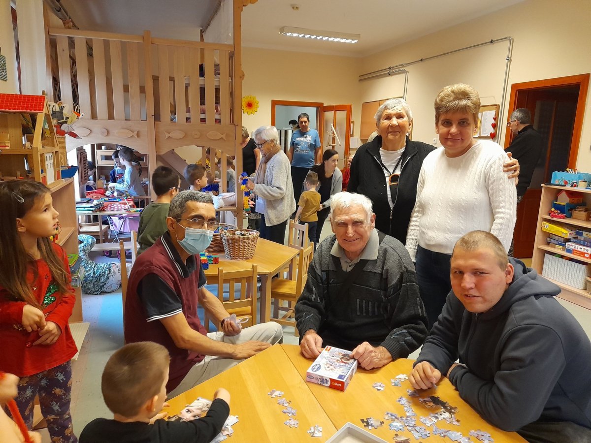 2024.12.fekvo1