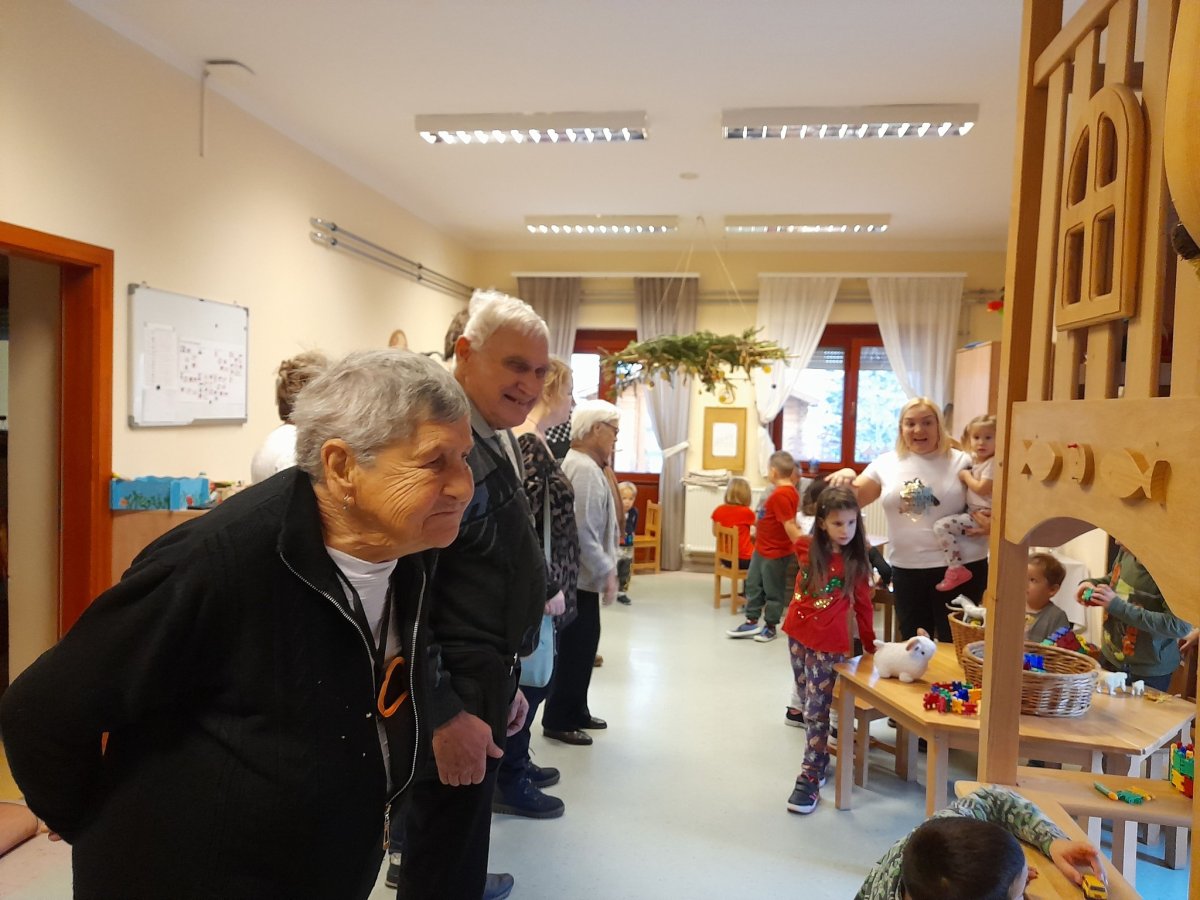 2024.12.fekvo4