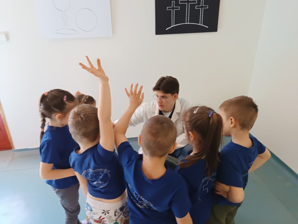 2025.03.fekvo19