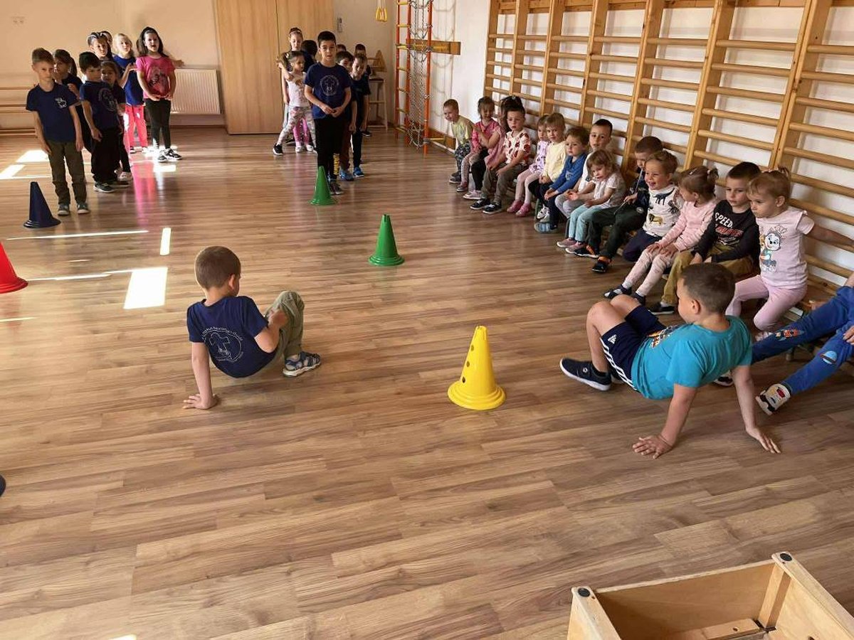2025.05.fekvo4